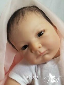 Adorable? Limited Edition Xavi by Sculpt Artist Adrie Stoete, 5lbs 7oz, 20 in