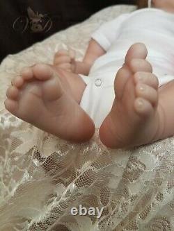 Adorable Sleeping Reborn Baby Girl, 4lbs 4oz, 18 Artist Victoria Davidson