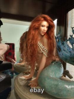 Artist Original Phyllis Morrow-pgm Sculpting Caroline Mermaid With Pond