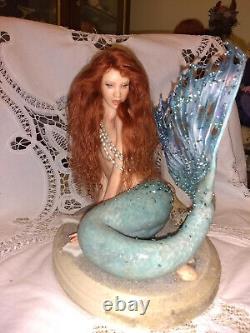 Artist Original Phyllis Morrow-pgm Sculpting Caroline Mermaid With Pond