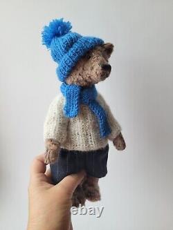 Artist Teddy Bear Toy, OOAK Home Office Decor, Bear in Winter Outfit 9 inch