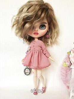 Blythe doll custom ooak pre-loved three outfits