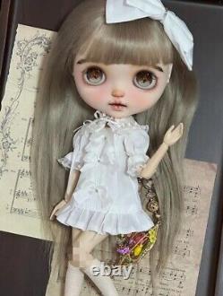 Custom Blythe Ooak Ash Blonde Hair With Bangs Includes Outfit