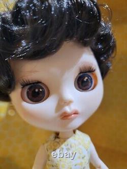 Custom Blythe Type Doll Ooak From Artist iivii