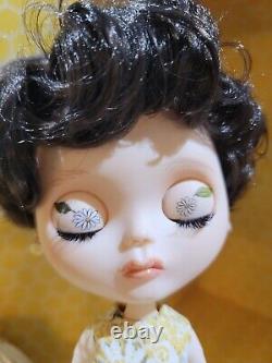 Custom Blythe Type Doll Ooak From Artist iivii