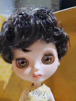 Custom Blythe Type Doll Ooak From Artist iivii