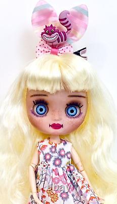 Custom OOAK Middie Blythe Alice Amid The Flowers 12 Joint Doll In Cute Outfit