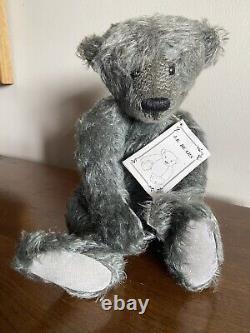 NICE OOAK Artist Teddy Bear JILL KENNY Gray Weighted mohair 14 jointed signed