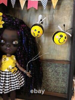 OOAK Custom Sweet Honey Bee Blythe Doll with Room-box, Furnitures & Accessories