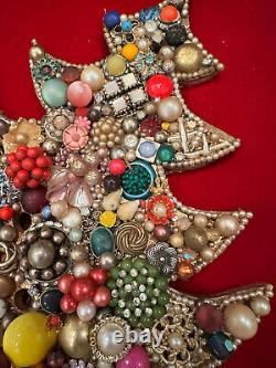OOAK Huge 30x20 Light Uppable! COLOR! Red Velvet Vtg Jewelry Christmas Tree Art