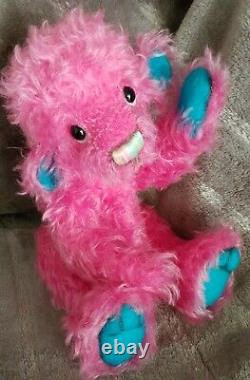 Ooak bear. Handstitched mohair. 32cm. Shell's Bears. VHTF. As new. Made in UK