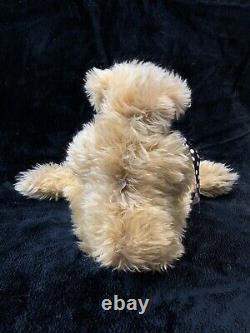 Rare One of a Kind 1993 Cindy Martin Soft Sam Bear. 29 inch in excellent conditi
