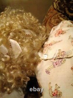 Rare Penny doll by LINDA MURRAY 24 handcrafted Shell Cloth doll in OOAK outfit