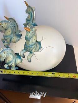 SERGIO BUSTAMANTE LARGE EGG WITH 5 UNICORNS. UNIQUE PIECE OOAK. With COA