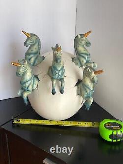 SERGIO BUSTAMANTE LARGE EGG WITH 5 UNICORNS. UNIQUE PIECE OOAK. With COA