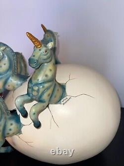 SERGIO BUSTAMANTE LARGE EGG WITH 5 UNICORNS. UNIQUE PIECE OOAK. With COA