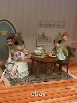 Aiguille Felted Mouse Libby & Lucy Handmade Gift Teddy Mice Ooak Par Suzanne