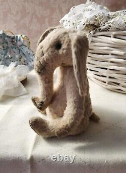 Cadeaux d'éléphant en peluche fait main par l'artiste pour l'anniversaire des filles, poupée OOAK