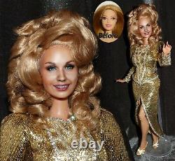 Dolly Parton Barbie Doll Celebrity Robe En Or Fait Main Repeint Ooak Par Olia