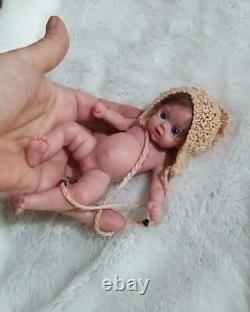 Full Body Silicone Reborn Baby Girl Miniature Ooak Avec Des Vêtements Artiste Fait À La Main