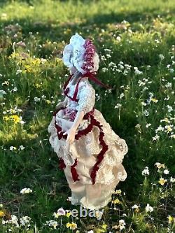 Maison de poupée 1:12 Poupée d'artiste, Dame Édouardienne avec Grand Bonnet, Pièce Unique