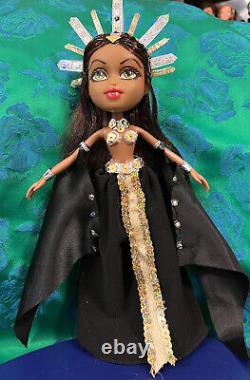 Ooak Akasha Reine De La Maudite Aaliyah Vampire Custom Poupée D'arts Collectionneurs Bratz