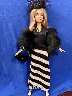 Ooak Moira Rose Barbie Doll Schitt's Creek Custom Repaint Collectionneur Fait À La Main