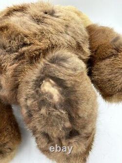 Ours en peluche artisanal unique à partir d'une fourrure recyclée de vison brun vintage, mesurant 9 par 17 pouces