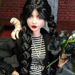Poupée Barbie Mercredi Addams