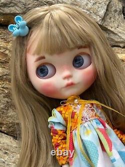 Poupée Blythe personnalisée, poupée d'art Blythe, Clara faite à la main et unique en son genre.