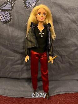 Poupée Buffy contre les vampires Ooak BTVS Barbie de collection faite à la main et personnalisée