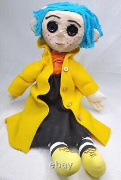 Poupée Coraline faite par un artiste OOAK