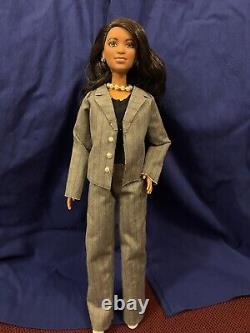 Poupée Kamala Harris OOAK Custom Repaint Fait Main Collectionneur Art Barbie AA USA