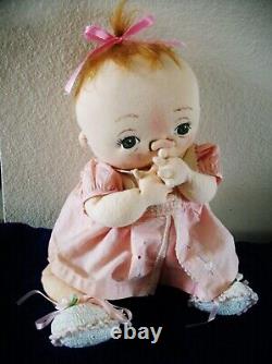 Poupée bébé unique en son genre Shackelford Ooak Orig Soft Sculpt Thumbsucker, Annalee, avec un chignon auburn