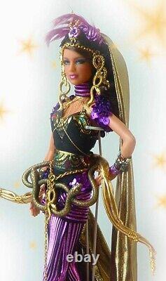 Poupée d'art unique Medusa exotique pour collectionneur de Barbie