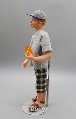 Poupée de Frat Boy sculptée à la main OOAK Darla Knox Artisan Dollhouse Miniature 1:12