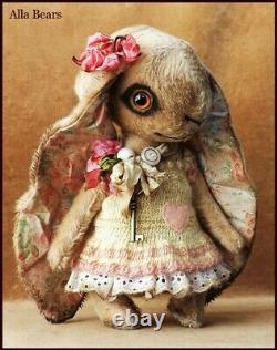 Prêt À Expédier Alla Bears Artiste Bunny Rabbit Ours Old Doll Jouet Ooak Anime Décor
