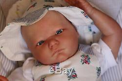 Réaliste Toddler Doll Reborn 7lbs Realborn Bébé Hiver 3 Onces Par Marie Artiste 9yrs