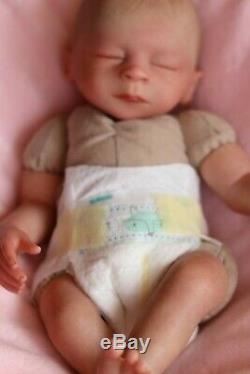 Reborn Baby Doll Preemie 15 Foi Precoce, L'artiste Tenue Marie Peut Varier De