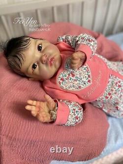 Reborn Baby Girl Doll Feiyen, 22 Asian Baby De L'artiste Britannique Sara Jeffery