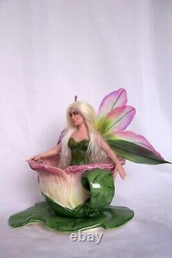 Sculpture unique Tea Cup Fairy, Fae par Phyllis Morrow (Pgm Sculpting)