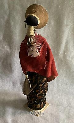Zulu Woman Artiste Signé Khatiti Wrap Doll Sculpture Original Par Briggs